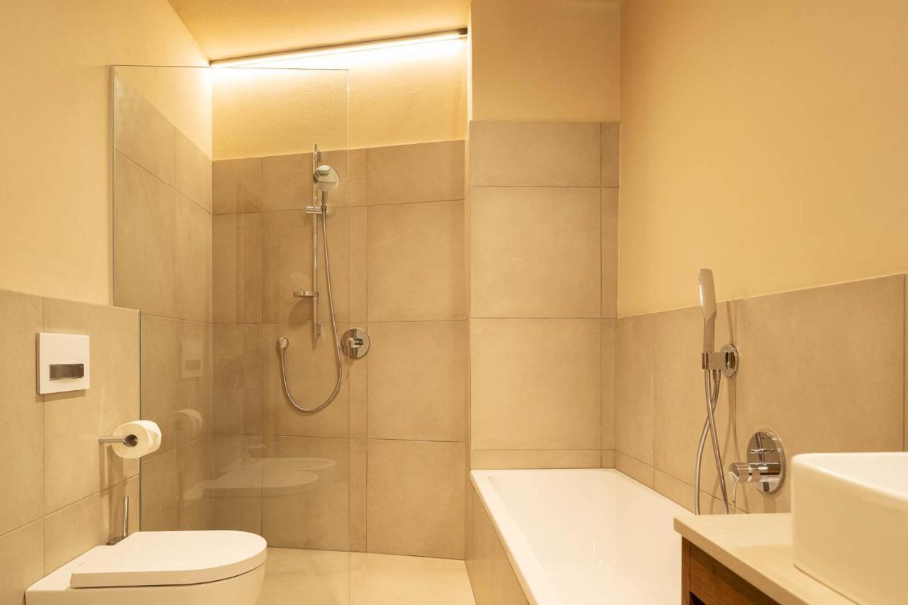 Ladurner Suites เมราโน ภายนอก รูปภาพ
